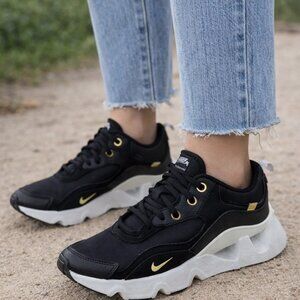 Nike RZY 365 x Serena Williams Design Women's size 7.5 Black Gold